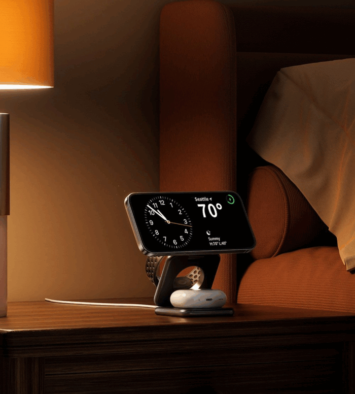 SnapFold 3-in-1 Magnetic Charging Station, Fast Charger, Foldable, Wireless - Image 3