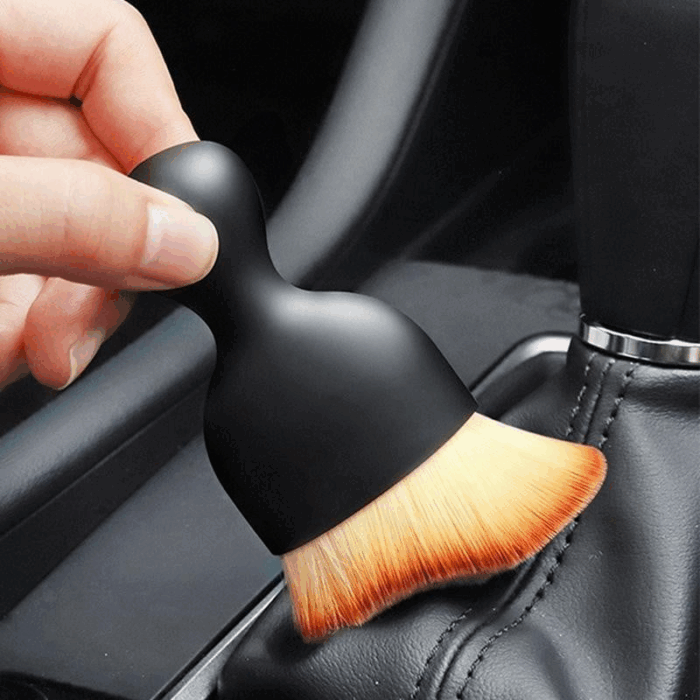 Multi-Purpose Soft Fur Car Interior Brush - Image 4